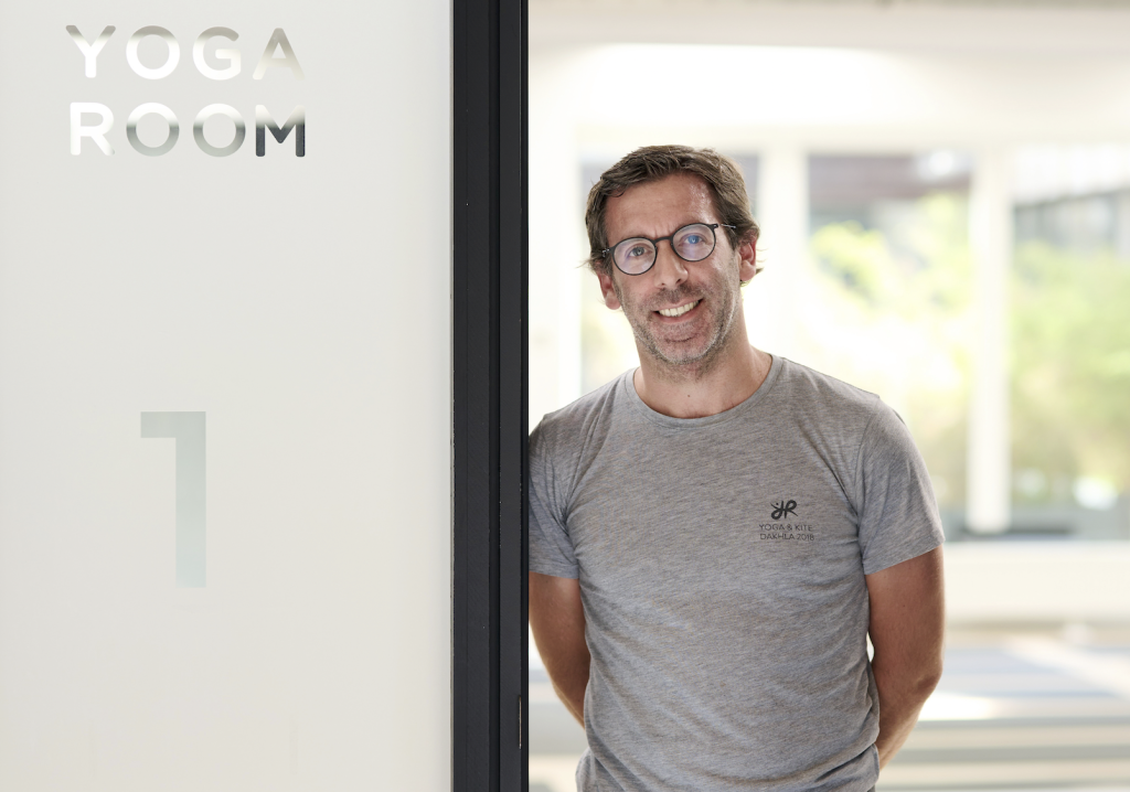 Pierre Rousseau, fondateur des studios Yoga Room